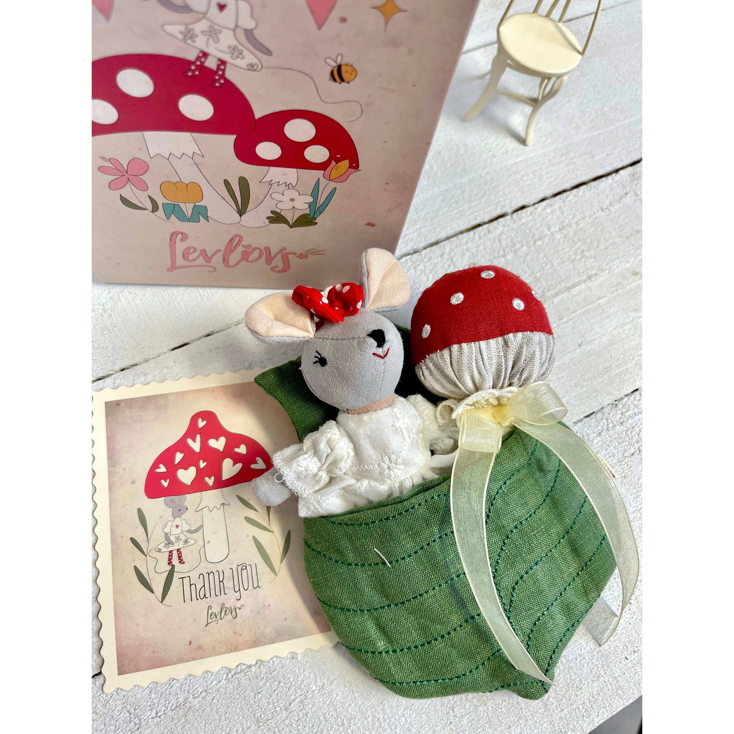 Mouse and the Mushroom Wonder Forest Set