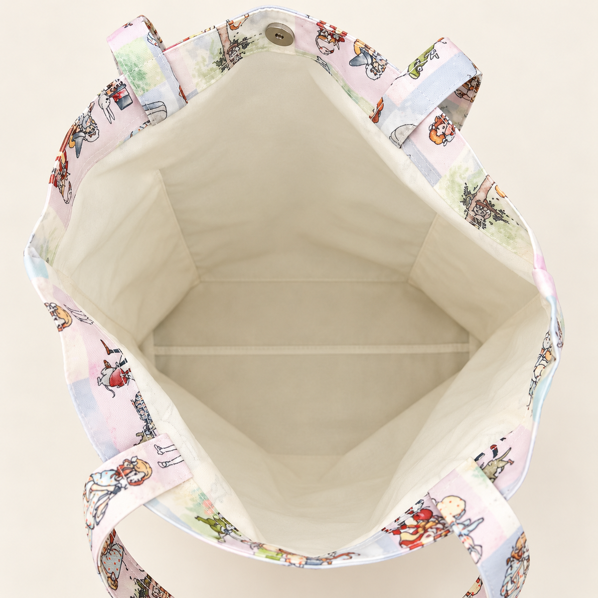 Alice in Wonderland Tote Bag